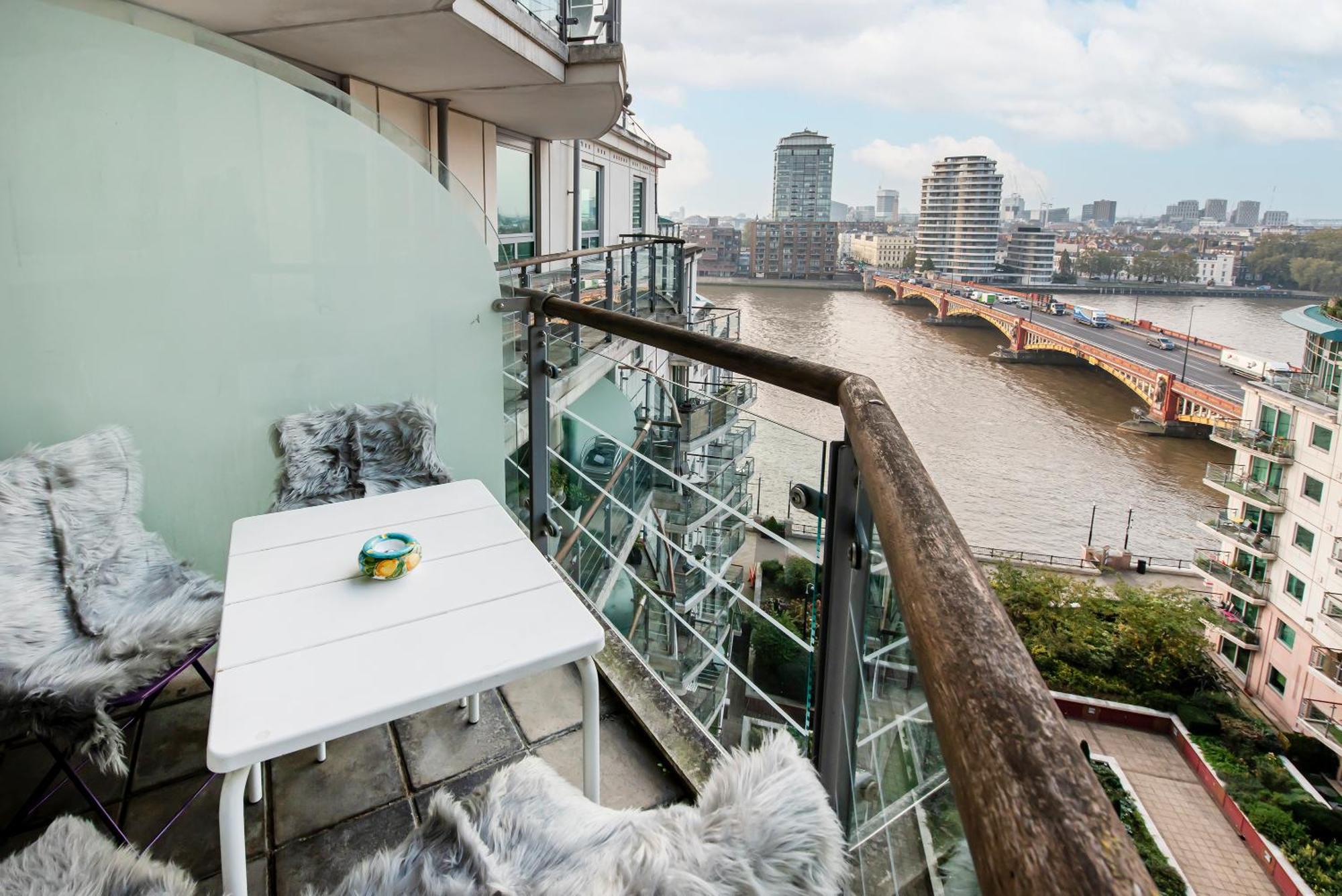 Modern 2 Bedroom 2 Bath Apartment With River View London Exterior photo